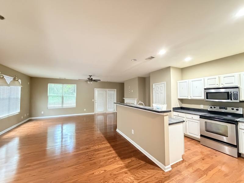 Townhouse for rent at 3329 Fernview Dr, Lawrenceville, GA 30044