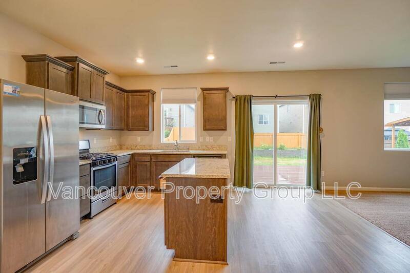 House for rent at 1423 W 16th Ave, La Center, WA 98629