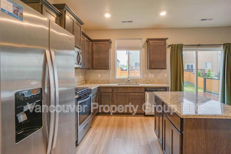 House for rent at 1423 W 16th Ave, La Center, WA 98629