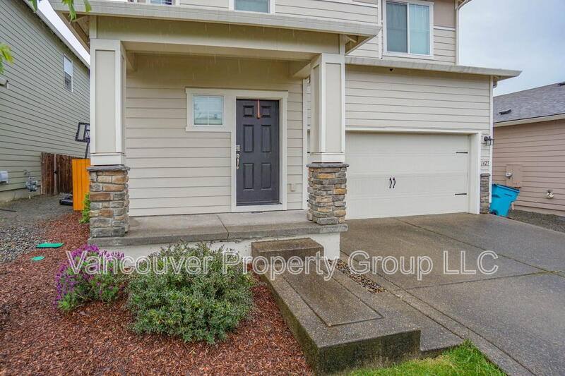 House for rent at 1423 W 16th Ave, La Center, WA 98629