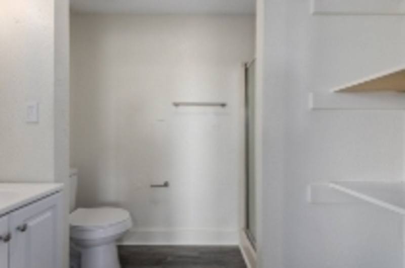 Apartment for rent at 204 E Franklin St #4, Liberty, MO 64068