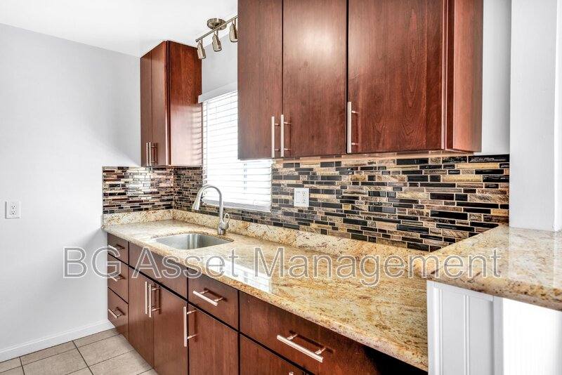 Apartment for rent at 1919 Curtis St #10, Berkeley, CA 94702