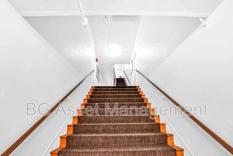 Apartment for rent at 1919 Curtis St #10, Berkeley, CA 94702
