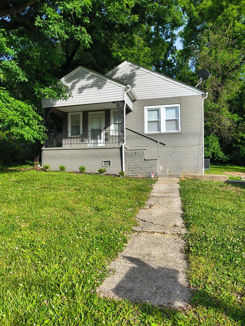 House for rent at 3622 Lilac Ave, Knoxville, TN 37914
