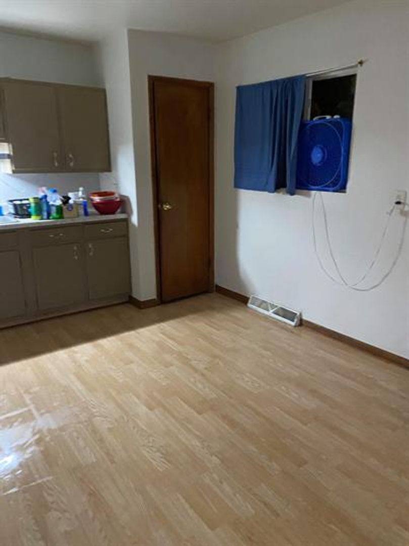 Apartment for rent at 1007 41st Ave, Menominee, MI 49858