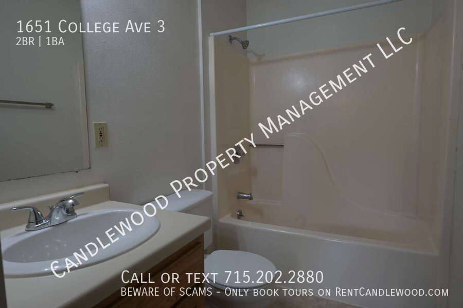 Apartment for rent at 1651 College Ave, Stevens Point, WI 54481