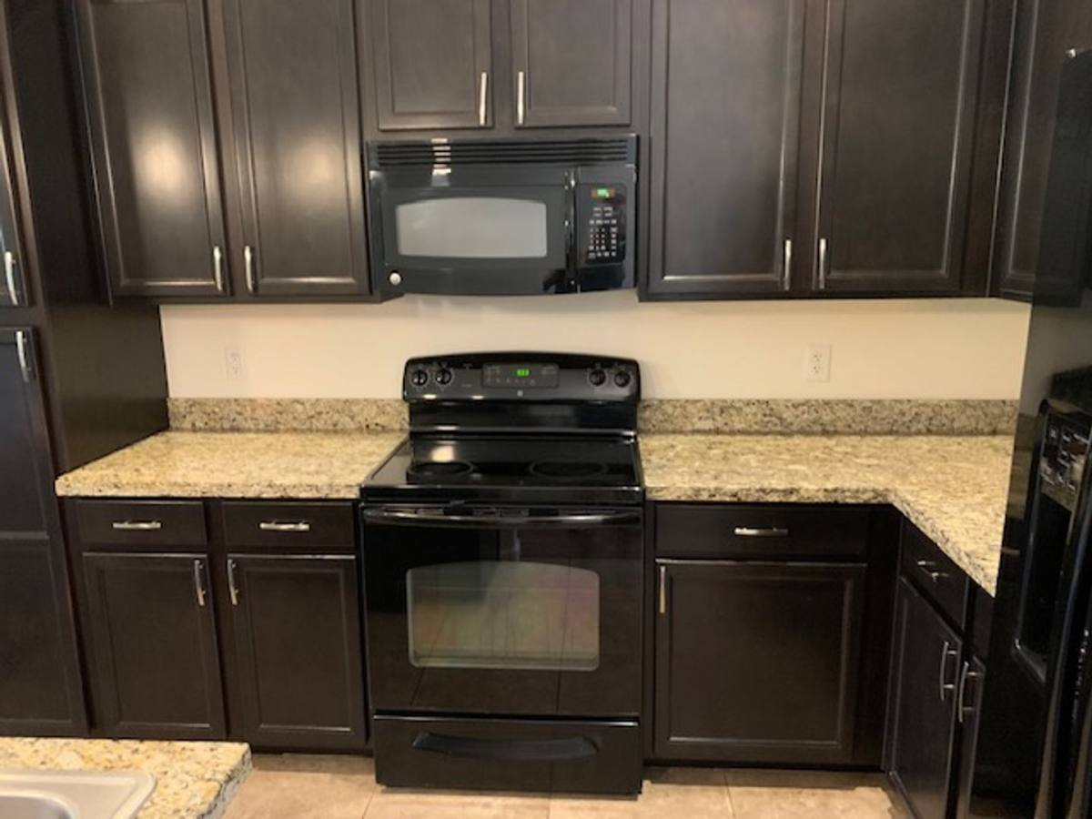 Condo for rent at 124 N California St, Chandler, AZ 85225
