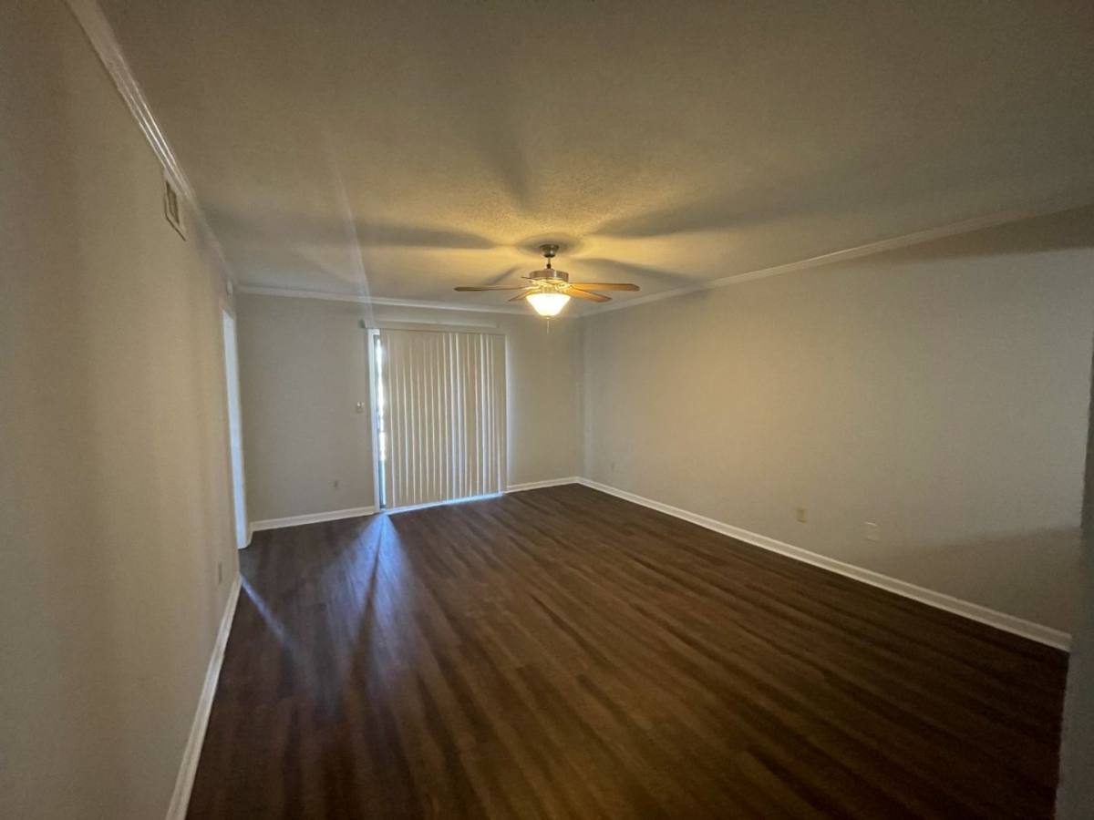 Apartment for rent at 2505 W Broad St #224, Athens, GA 30606
