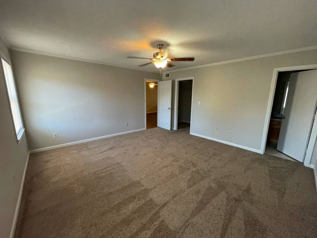 Apartment for rent at 2505 W Broad St #224, Athens, GA 30606