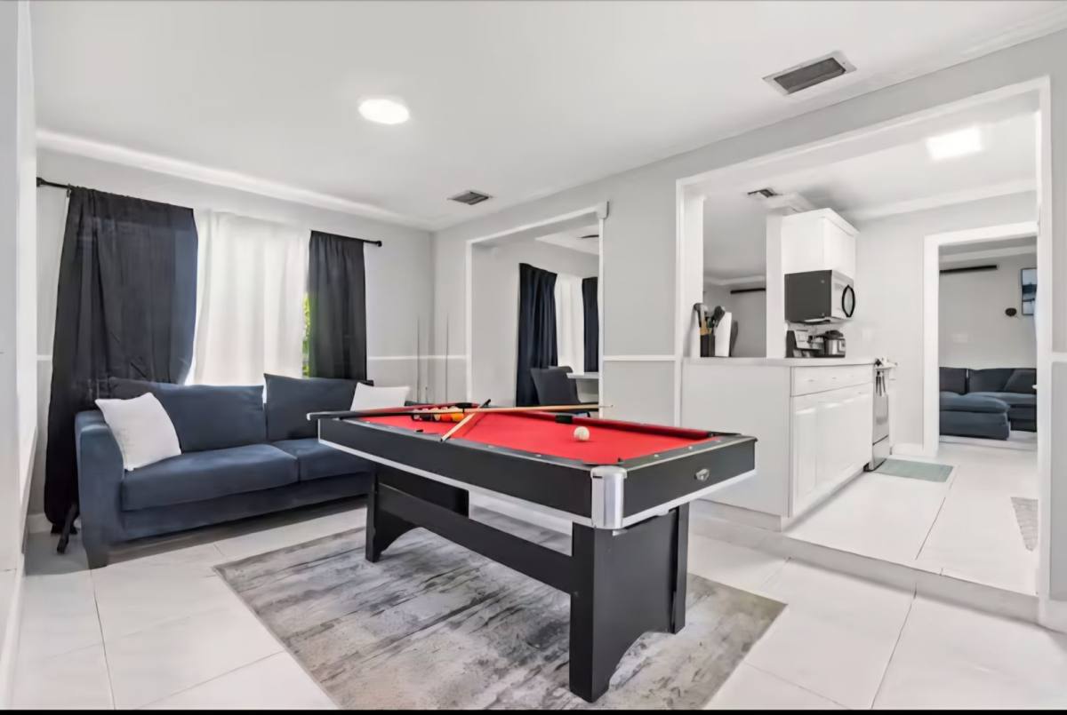 House for rent at 708 SW 12th St, Fort Lauderdale, FL 33315