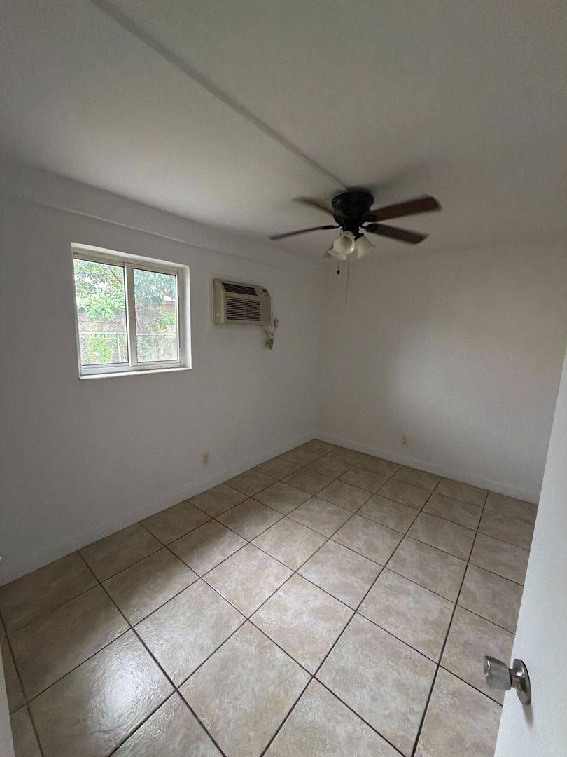 Apartment for rent at 1124 NW 2nd St, Fort Lauderdale, FL 33311