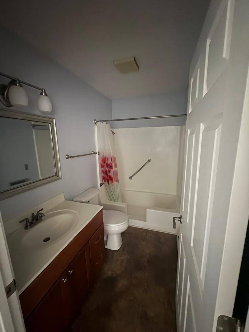 Apartment for rent at 24184 Gundy, Chenoa, IL 61726
