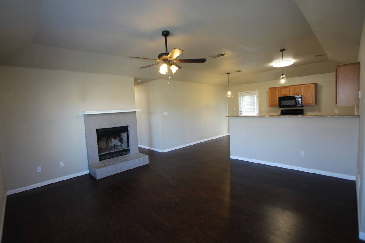 House for rent at 204 Willow Rd, Bullard, TX 75757