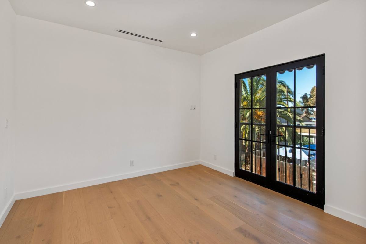 Apartment for rent at 4285 Carpinteria Ave, Carpinteria, CA 93013