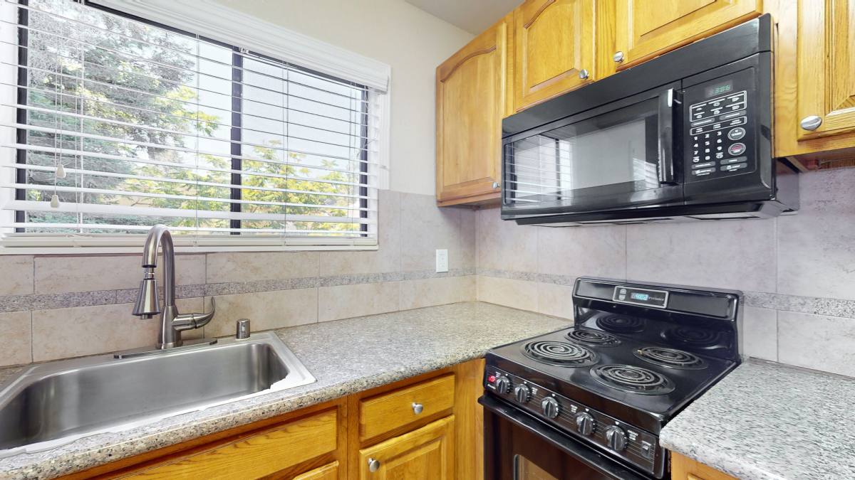 Apartment for rent at 107 Marin St #10, San Rafael, CA 94901