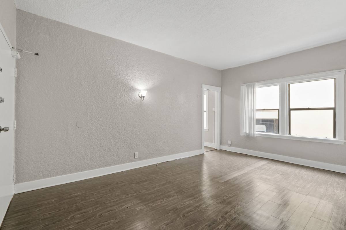 Apartment for rent at 3621 S Pacific Ave, San Pedro, CA 90731