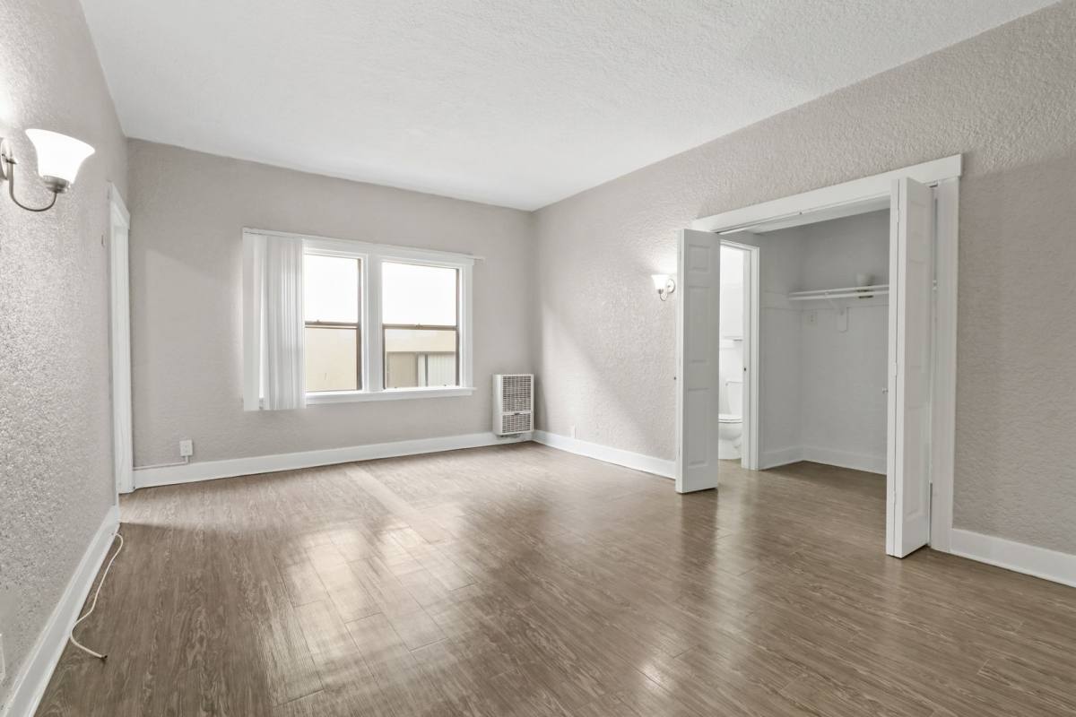 Apartment for rent at 3621 S Pacific Ave, San Pedro, CA 90731