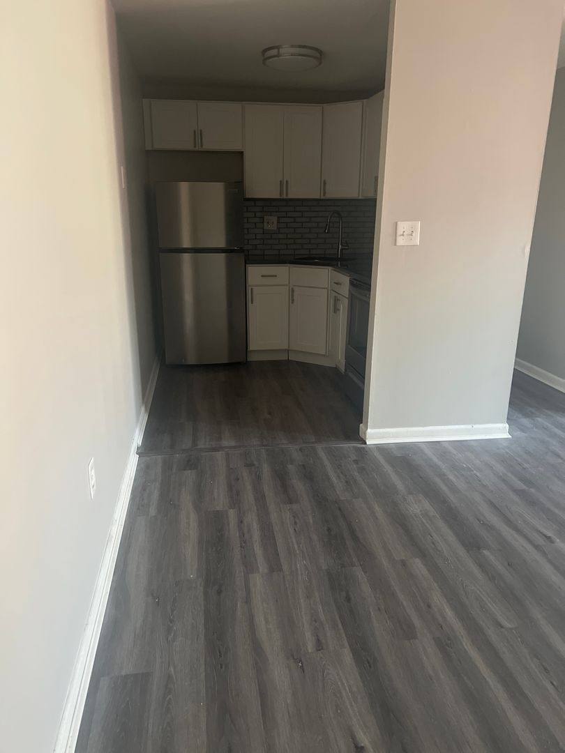 Apartment for rent at 100 Prospect Ave, Hartford, CT 06106