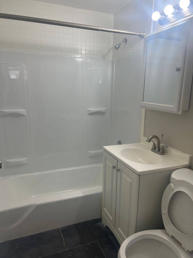 Apartment for rent at 100 Prospect Ave, Hartford, CT 06106