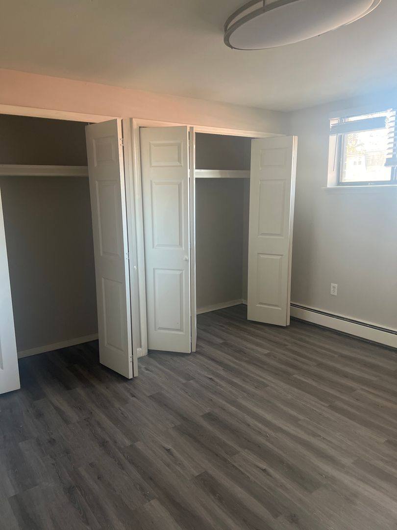 Apartment for rent at 100 Prospect Ave, Hartford, CT 06106