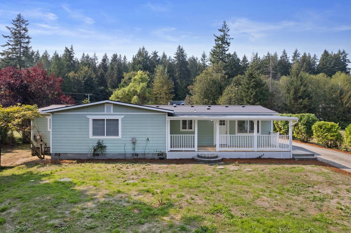 House for rent at 7182 N Van Decar Rd SE, Port Orchard, WA 98367