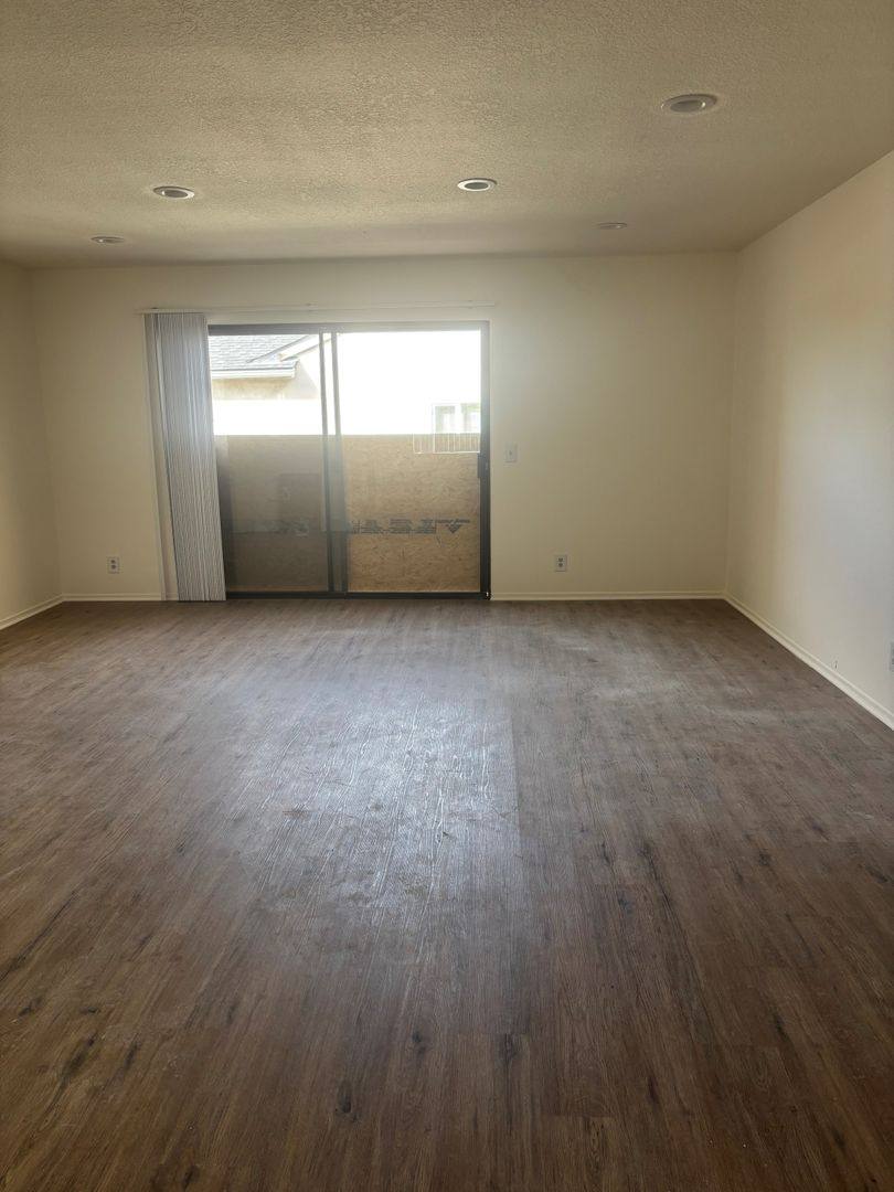Apartment for rent at 1219 N Columbus Ave, Glendale, CA 91202
