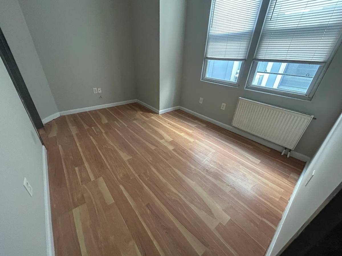 Apartment for rent at 7327-31 W Chester Pike, Upper Darby, PA 19082