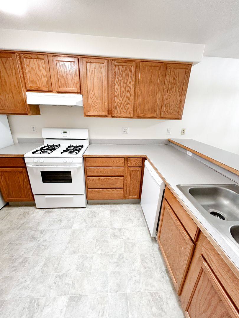 Apartment for rent at 5550 Glenridge Way, Klamath Falls, OR 97603