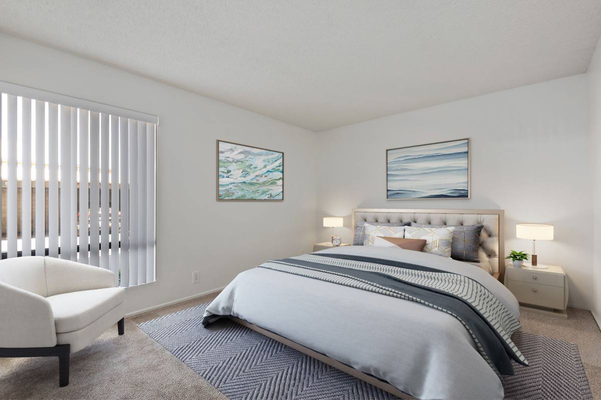 Apartment for rent at 701 Aster St, Oxnard, CA 93036