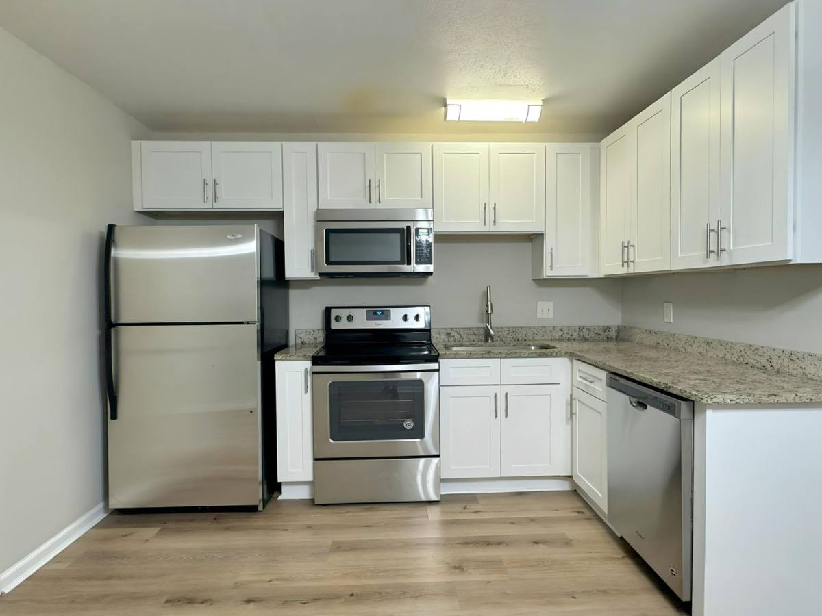 Condo for rent at 4626 Highlake Dr, Charlotte, NC 28215