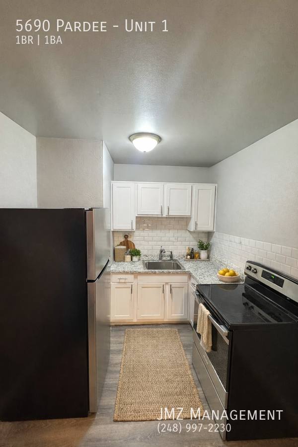 Apartment for rent at 5690 Pardee #1, Dearborn Heights, MI 48125