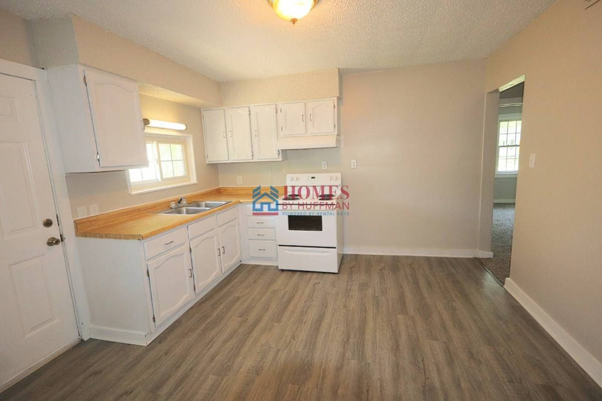 House for rent at 1713 Hawthorne Ave, Evansville, IN 47714