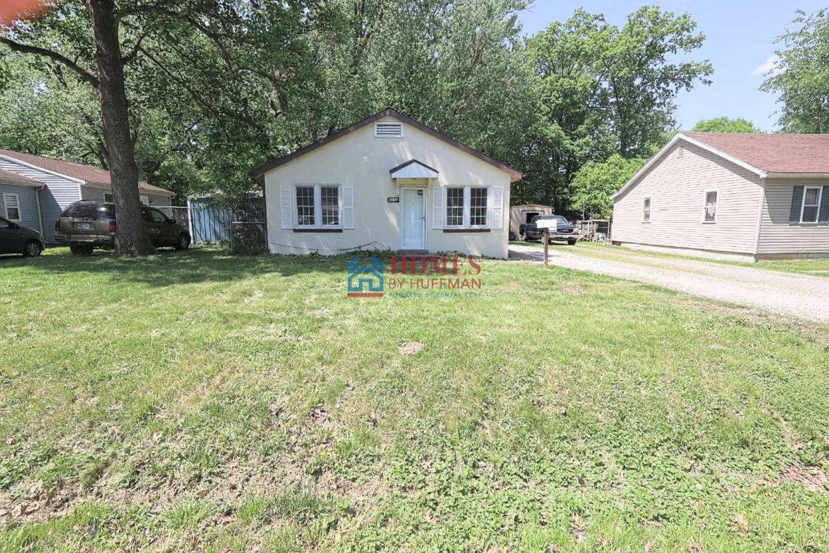 House for rent at 1713 Hawthorne Ave, Evansville, IN 47714