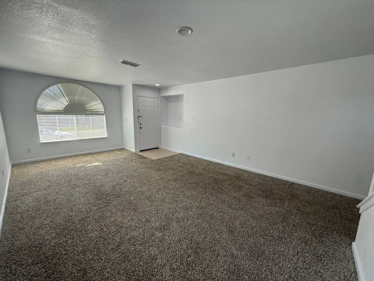 House for rent at 3324 Calla Lily Way #52440, Sacramento, CA 95833