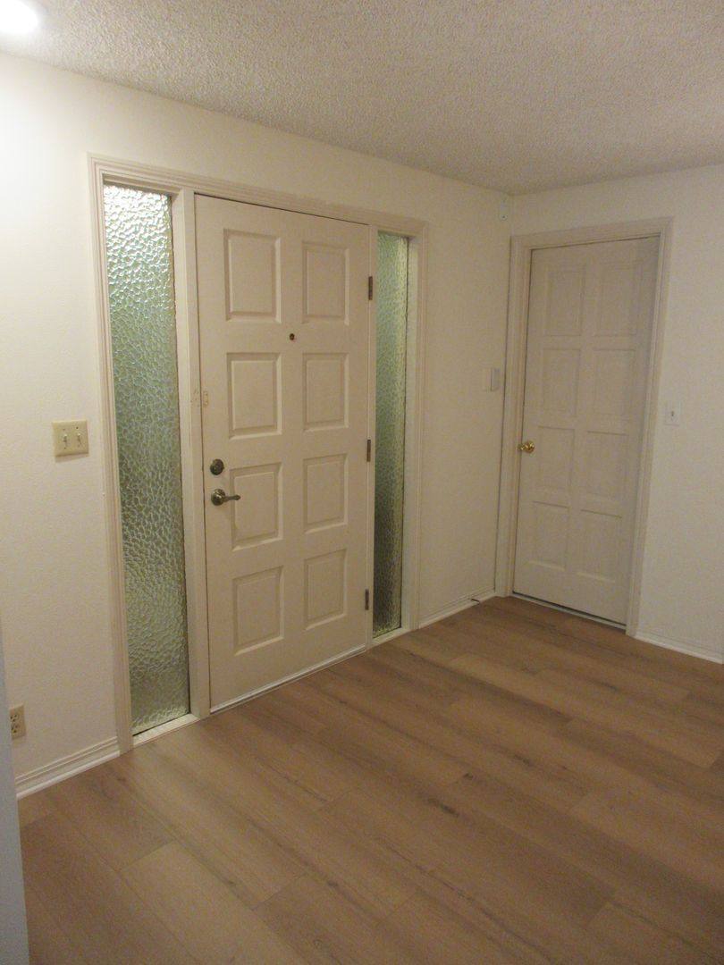 Apartment for rent at 1095 Waller St SE, Salem, OR 97302
