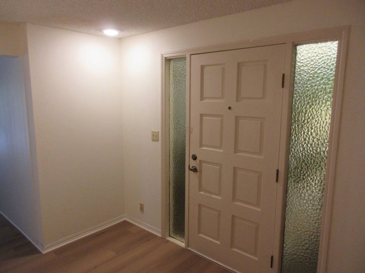 Apartment for rent at 1095 Waller St SE, Salem, OR 97302