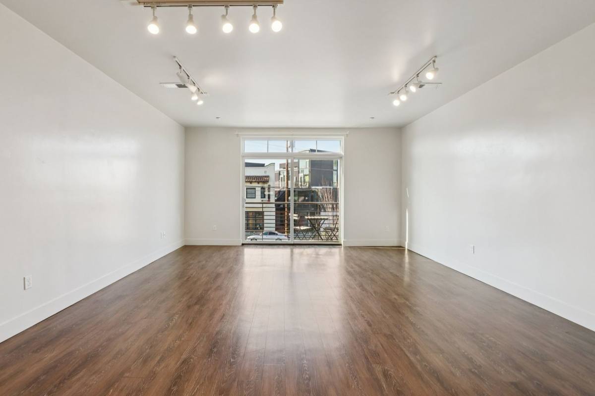 Apartment for rent at 3409-3425 Broadway, Sacramento, CA 95817