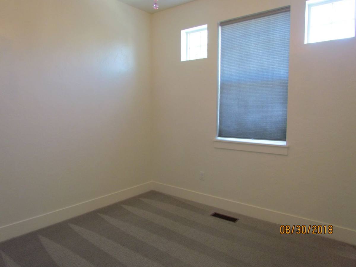House for rent at 481 W Peck St, Meridian, ID 83646