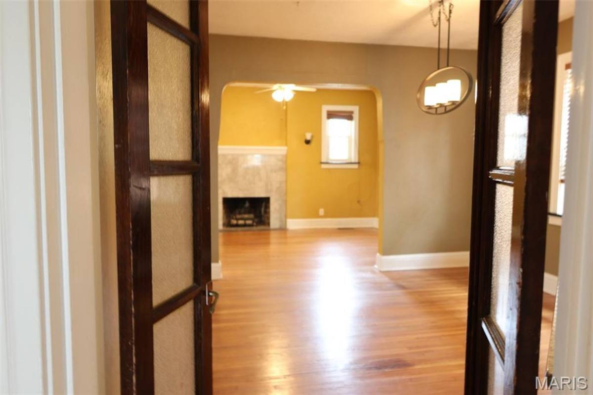 House for rent at 6406 Woodbine Court, Saint Louis, MO 63109