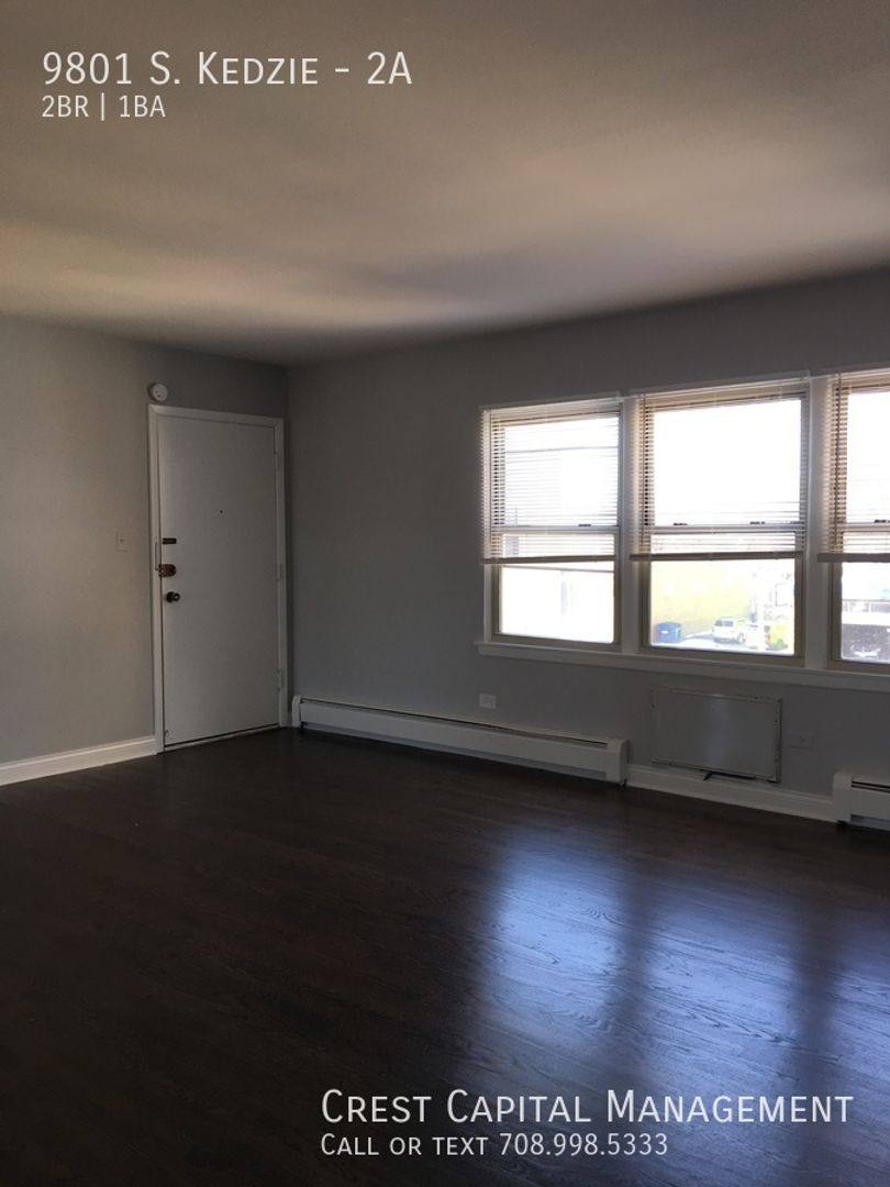 Apartment for rent at 9801-11 S Kedzie Ave, Evergreen Park, IL 60805