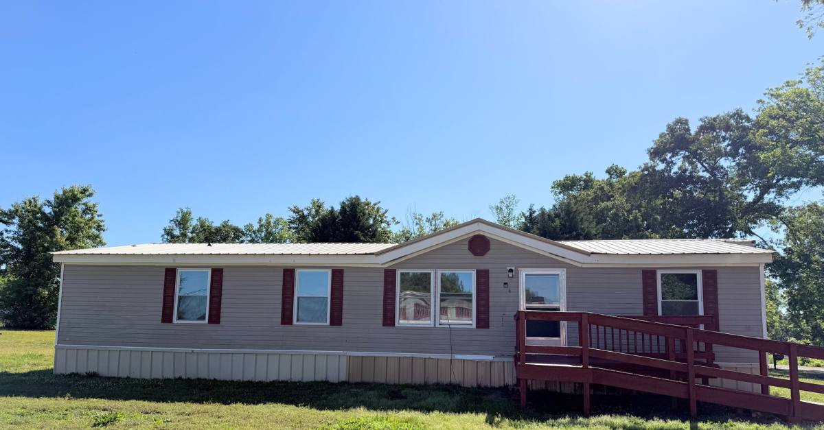 House for rent at 506 1st Ave W, Fruithurst, AL 36262