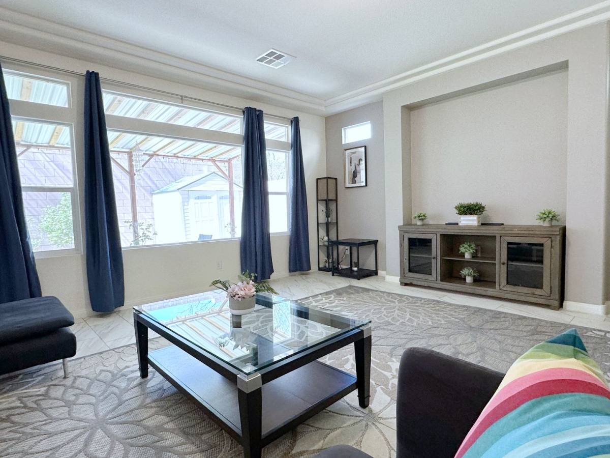 House for rent at 8573 Silver Coast St, Las Vegas, NV 89139