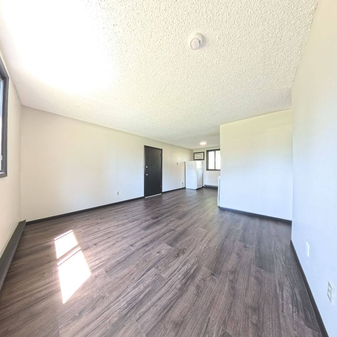 Apartment for rent at 311 S Howard St, Indianola, IA 50125