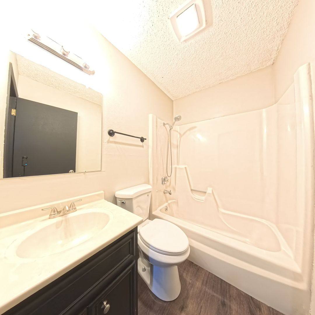 Apartment for rent at 311 S Howard St, Indianola, IA 50125