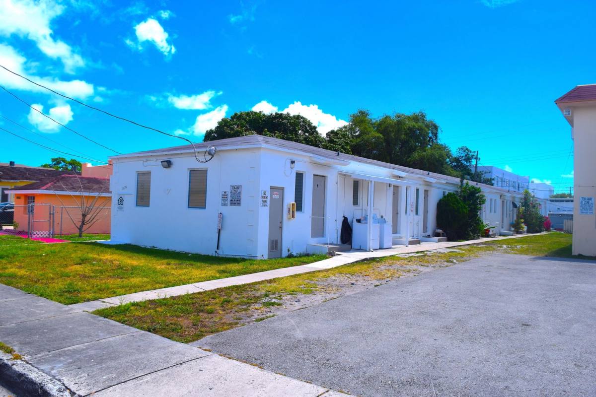 Apartment for rent at 1874 NW Flagler Terrace, Miami, FL 33125