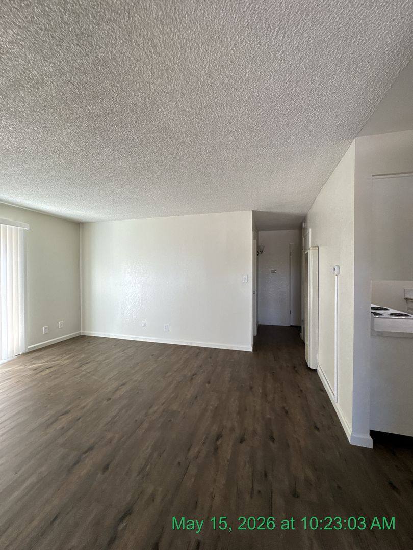 Apartment for rent at 1300-1446 W Elowin Ave, Visalia, CA 93291