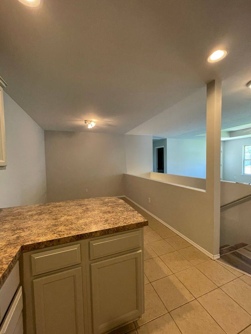 House for rent at 2202 W Jonquil Lane, Ozark, MO 65721