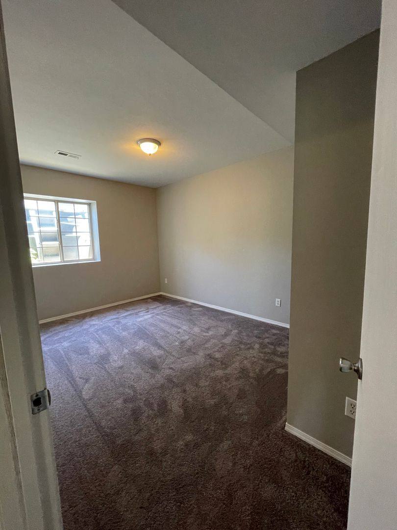 House for rent at 2202 W Jonquil Lane, Ozark, MO 65721