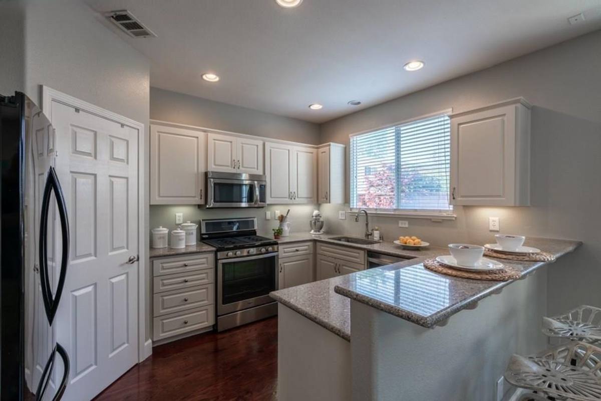 House for rent at 7 Sanderling Court, Alameda, CA 94501