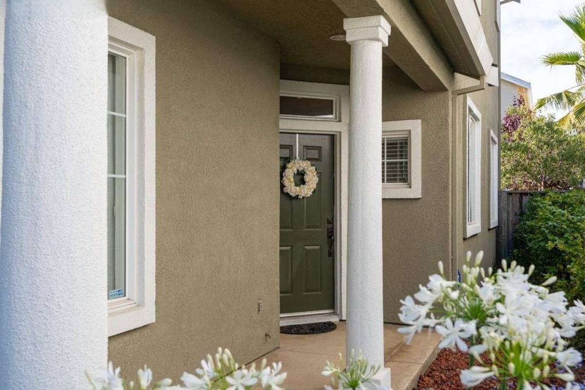 House for rent at 7 Sanderling Court, Alameda, CA 94501